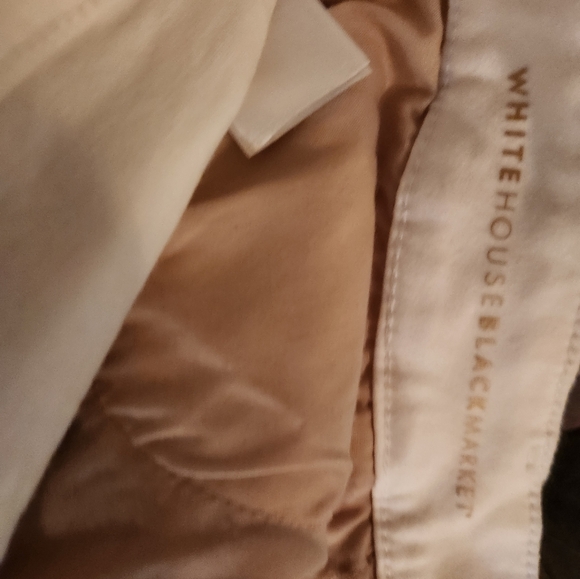 White House Black Market White Skinny Jeans Size 6 with Beaded Flowers - Picture 5 of 5